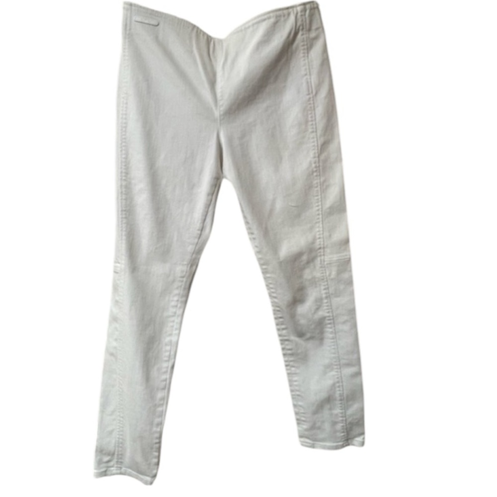 LAUREN JEAN CO. Ralph Lauren Elastic Waist White Jeans Size 14